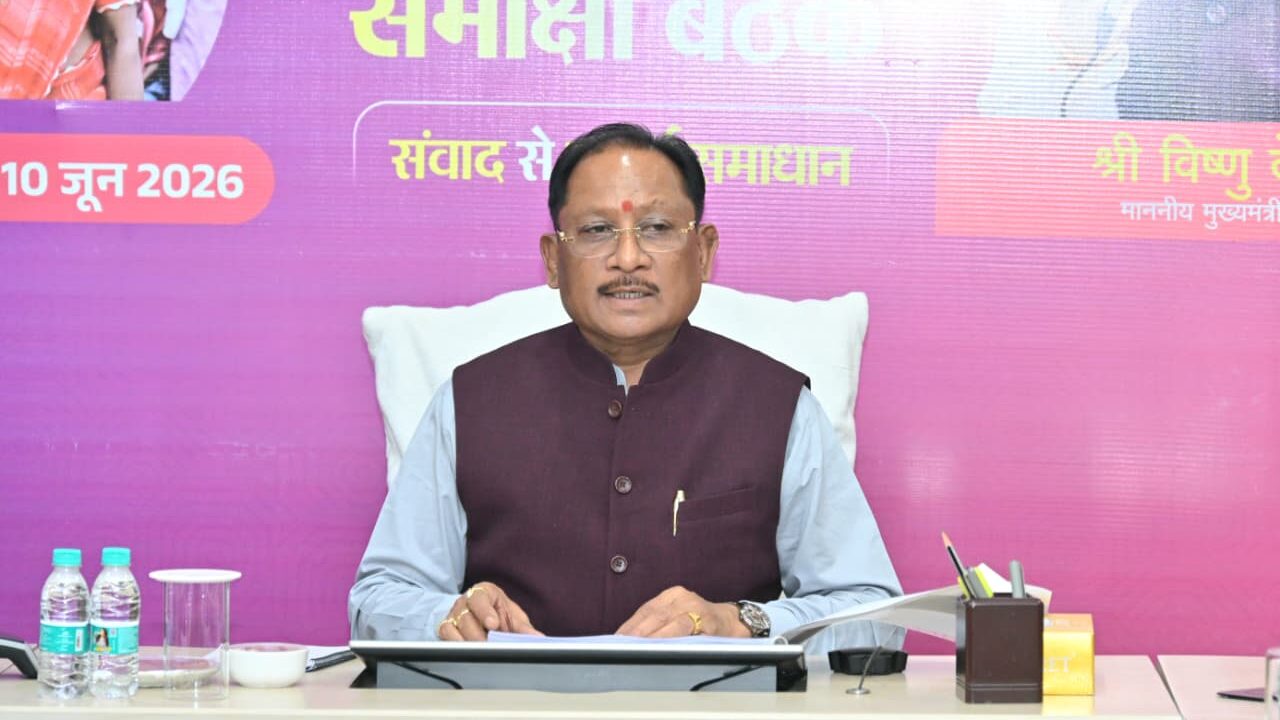 सुशासन तिहार की समीक्षा में सख्त हुए CM साय: लंबित राजस्व मामलों पर जताई नाराजगी, बोले—‘पात्र हितग्राही वंचित नहीं रहना चाहिए’
