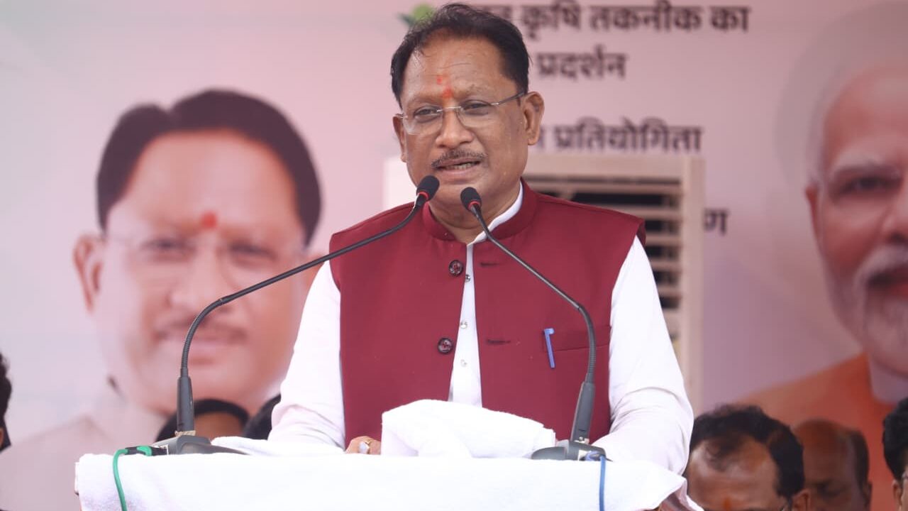 CM विष्णुदेव साय बोले- जैविक खेती से बढ़ेगी किसानों की आय: कुनकुरी मेले में ड्रोन तकनीक और नए बाजार मॉडल पर जोर