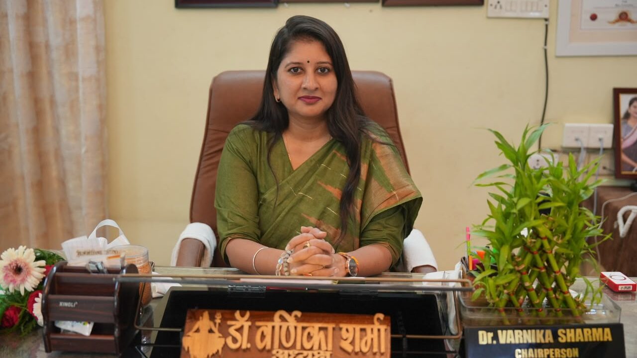 बारिश में खुले गड्ढे बने बच्चों के लिए मौत का जाल: बाल आयोग की सख्त चेतावनी, नगरीय प्रशासन को 7 दिन का अल्टीमेटम