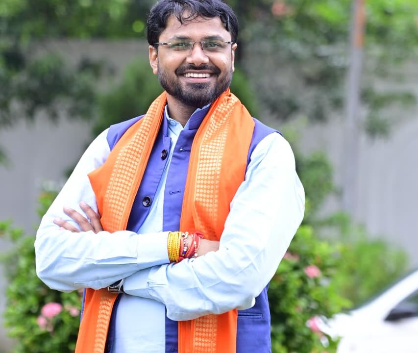 कांग्रेस में खुली बगावत पर भाजयुमो का हमला: राहुल टिकरिहा बोले—‘भूपेश के भक्त ही अब उनके खिलाफ ताल ठोक रहे’