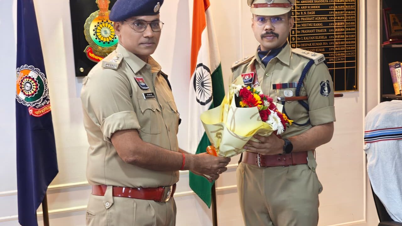 बलौदाबाजार को मिला नया पुलिस कप्तान: राय गौरव रामप्रवेश ने संभाली SP की कमान, कानून व्यवस्था और जन-केंद्रित पुलिसिंग पर रहेगा फोकस