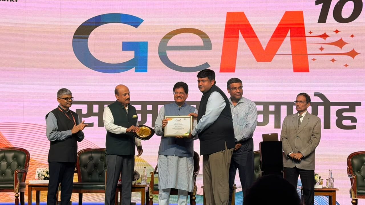 छत्तीसगढ़ को GeM सस्टेनेबल प्रोक्योरमेंट अवार्ड : सरकारी खरीदी 113% बढ़कर ₹3,935 करोड़ पहुंची, MSE और स्टार्टअप को मिला बड़ा फायदा