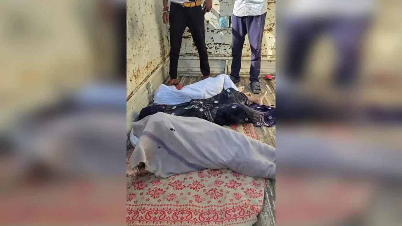 CG में तालाब में डूबीं 3 सहेलियां: स्कूल नहीं गई थीं, नहाने पहुंचीं; किनारे मिले कपड़े-चप्पल, किसान परिवारों में पसरा मातम