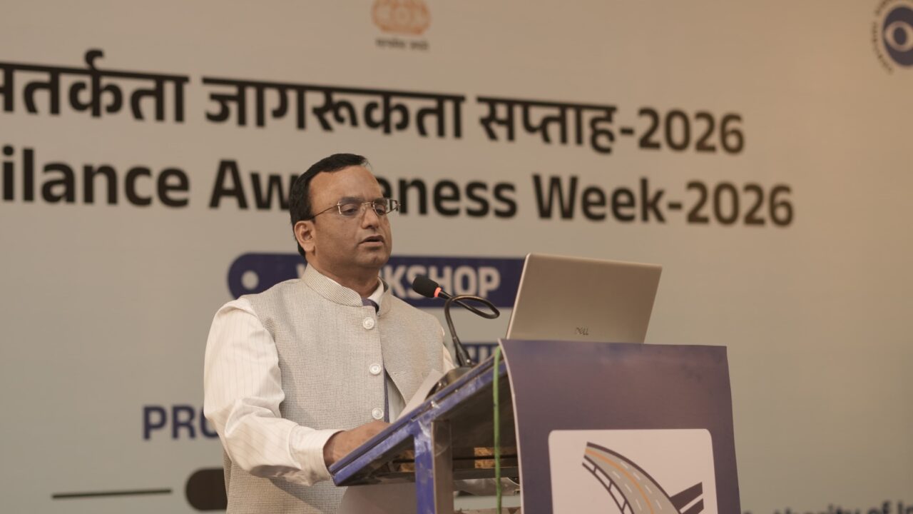 राजमार्ग निर्माण में पारदर्शिता जरूरी: NHAI कार्यशाला में अधिकारियों को सतर्कता नियमों, गुणवत्ता और जवाबदेही के साथ काम करने की सीख