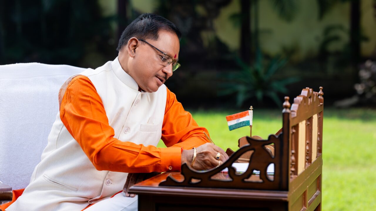 शिक्षक दिवस पर CM साय ने गुरुजनों को लिखा भावुक पत्र, अपने संघर्ष याद कर बोले- किसी बच्चे की परिस्थिति सपनों की सीमा तय न करे