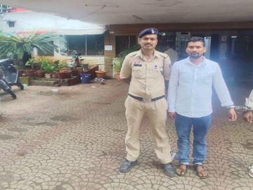 रायपुर में युवती की निजी फोटो वायरल करने का मामला, आरोपी गुजरात से गिरफ्तार; भाई और परिजनों को भेजी थीं आपत्तिजनक तस्वीरें