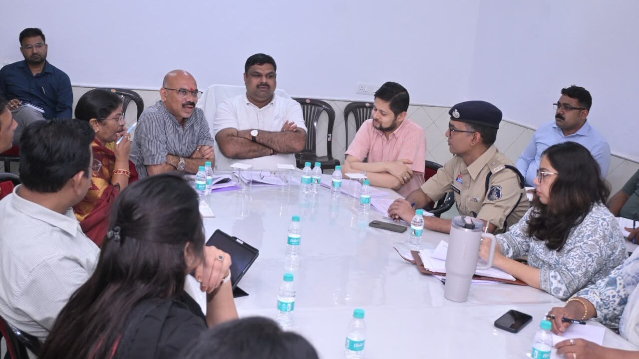 दुर्ग में सेवा ज्योति यात्रा का शंखनाद: 7 अक्टूबर को उमड़ेगा जनसैलाब, PM Modi वर्चुअली देंगे ‘विकसित भारत’ का संदेश