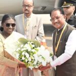राष्ट्रपति द्रौपदी मुर्मु का छत्तीसगढ़ की पावन धरा पर आत्मीय स्वागत : CM साय बोले – “राष्ट्रपति की बस्तर दशहरा एवं मुरिया दरबार में सहभागिता प्रदेश के लिए गौरव का अवसर”
