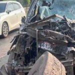 CG में शादी से लौट रहा परिवार हादसे का शिकार: महासमुंद में ट्रक से टकराई कार, 2 महिलाओं की मौत, 3 घायलों को किया रेफर